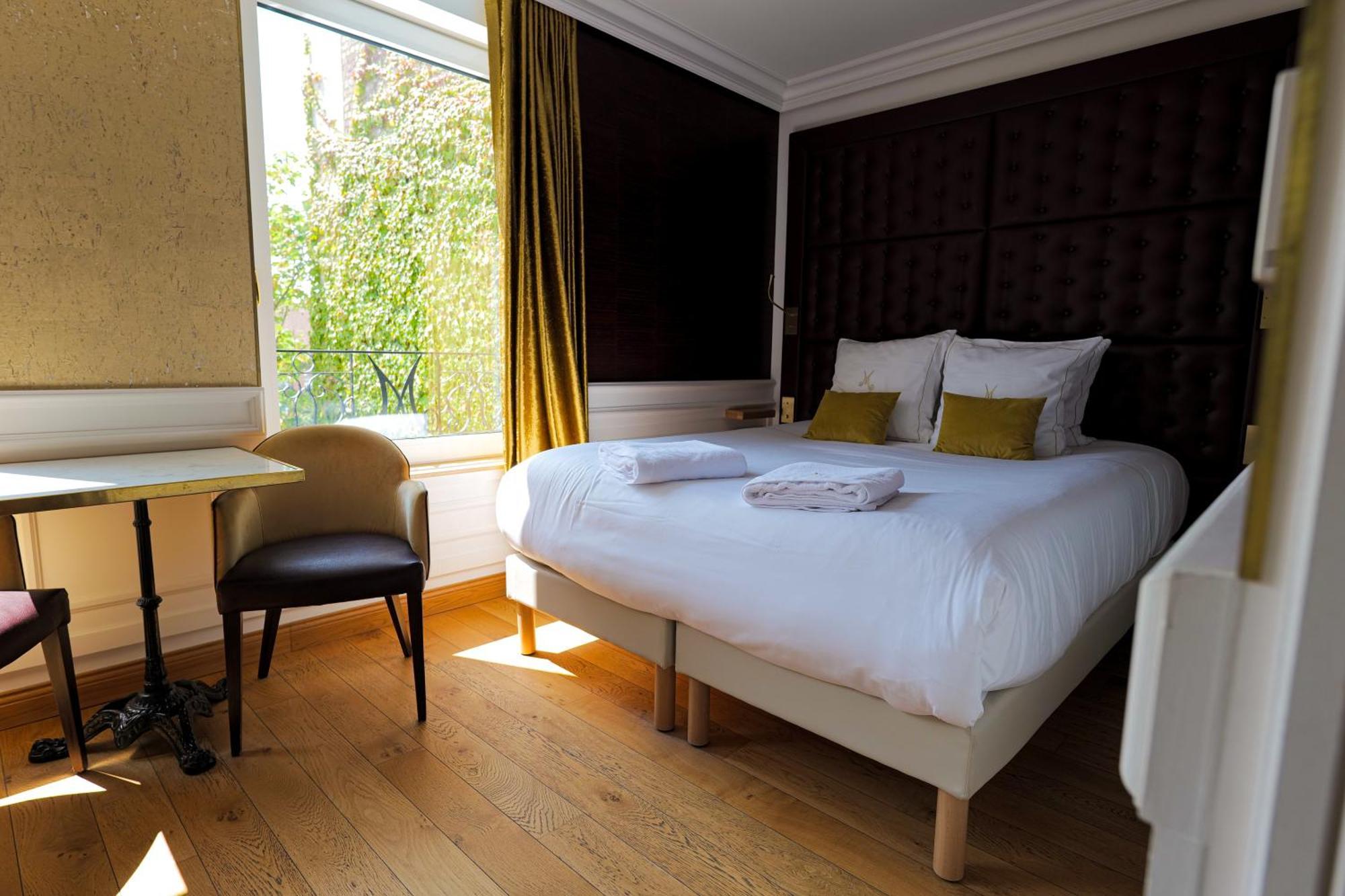 Hotel Merveilleux Cote Mer Dunkirk Bagian luar foto