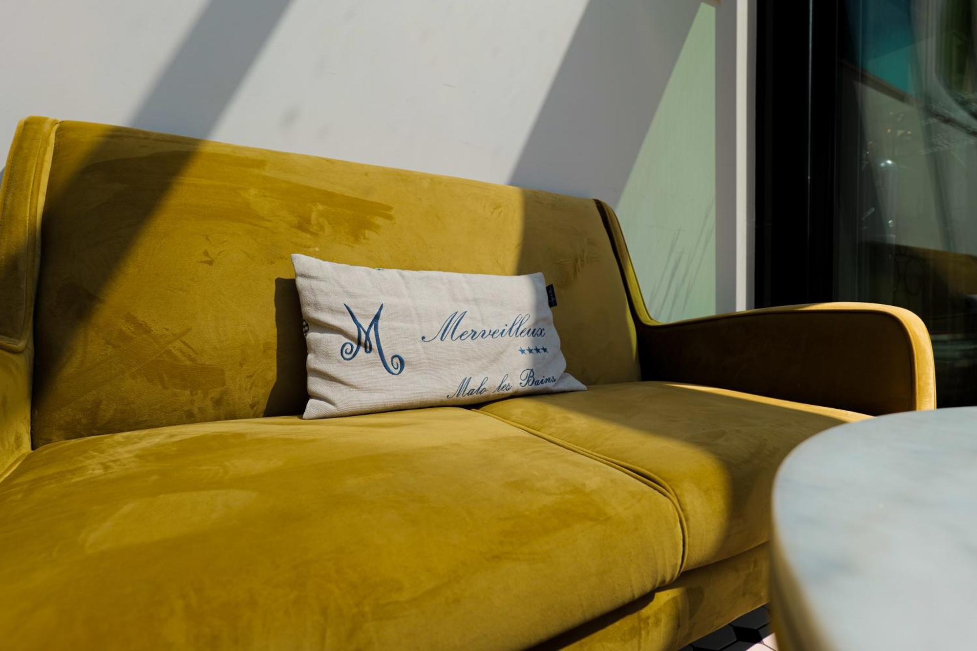 Hotel Merveilleux Cote Mer Dunkirk Bagian luar foto