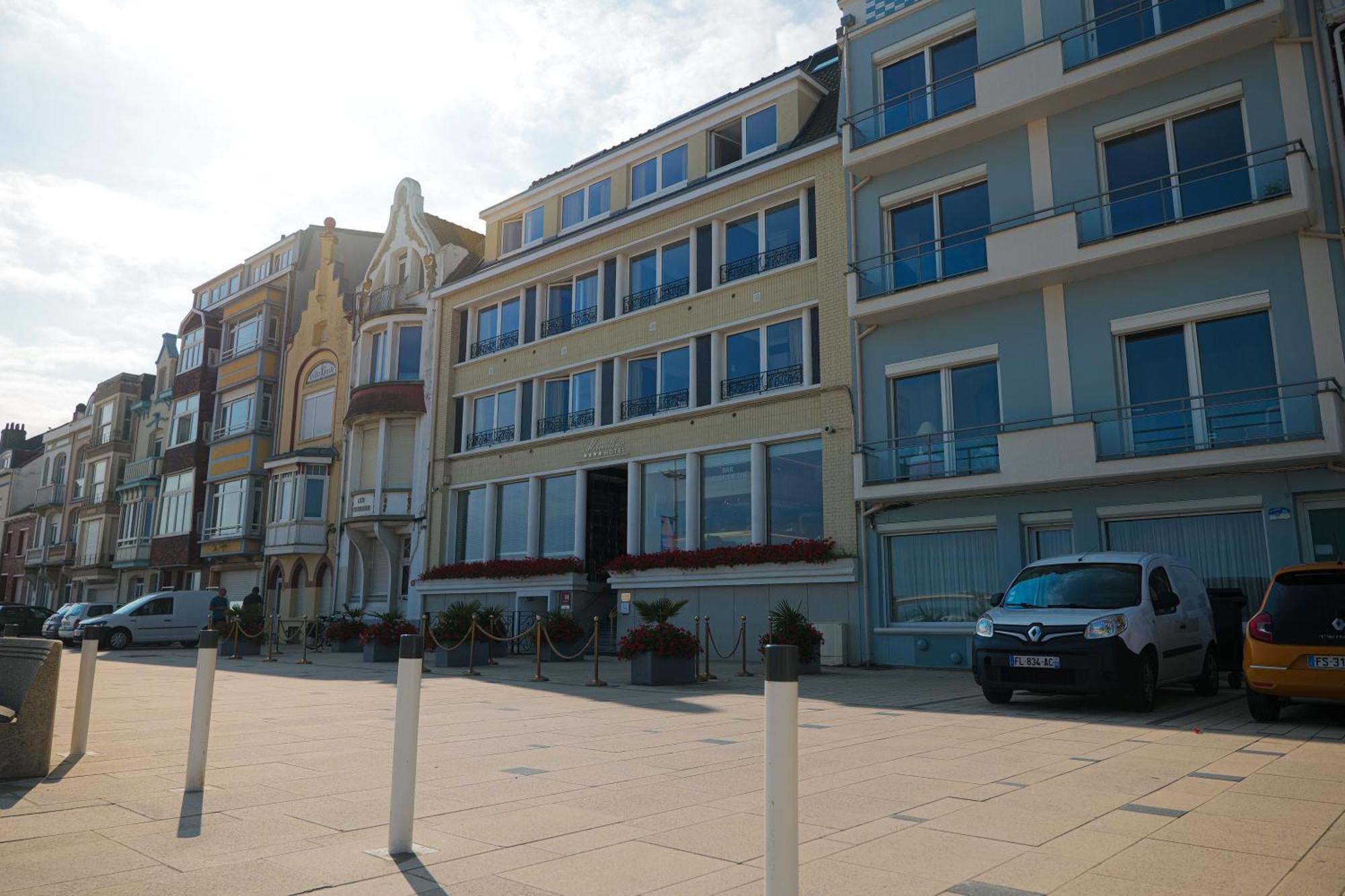 Hotel Merveilleux Cote Mer Dunkirk Bagian luar foto