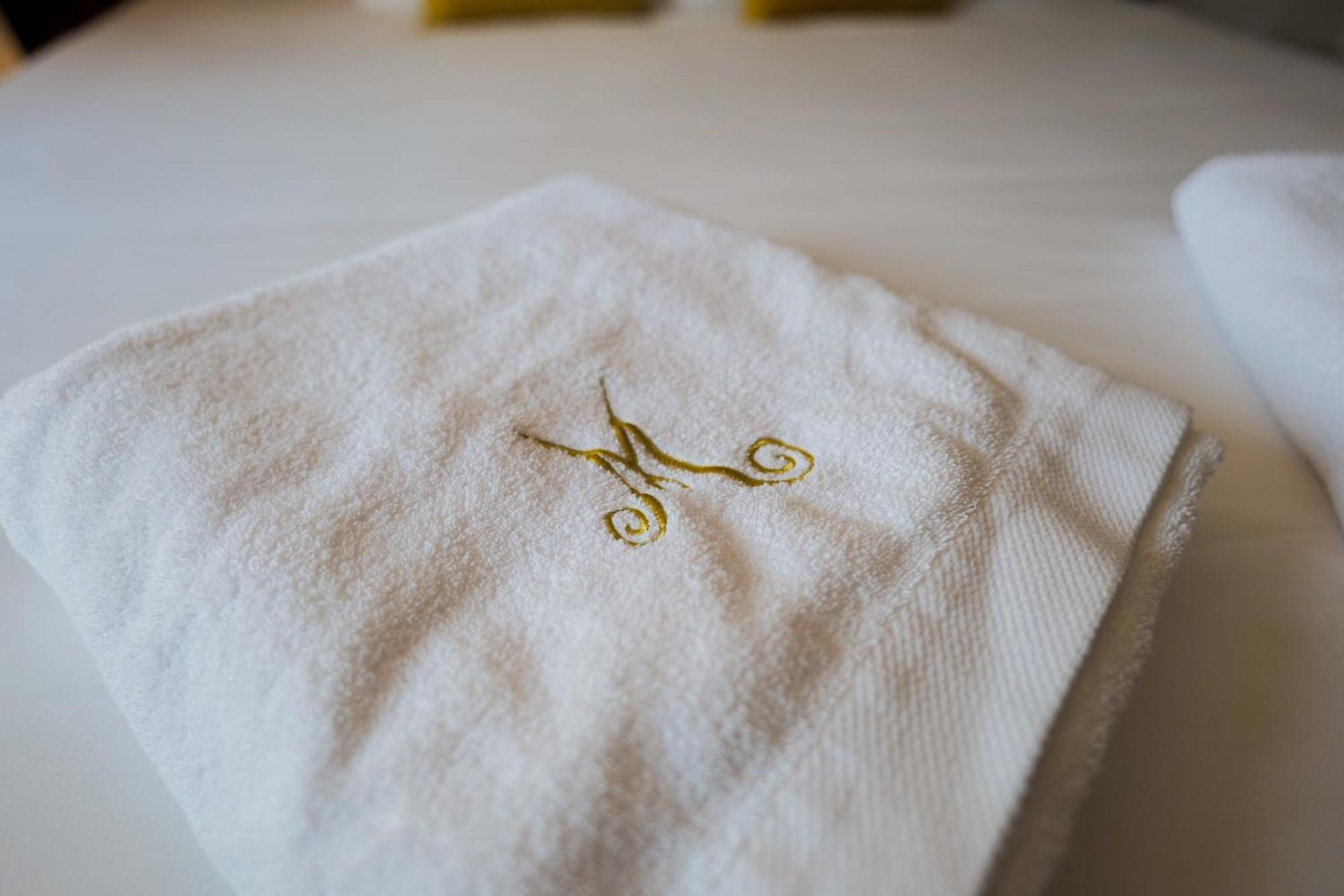 Hotel Merveilleux Cote Mer Dunkirk Bagian luar foto